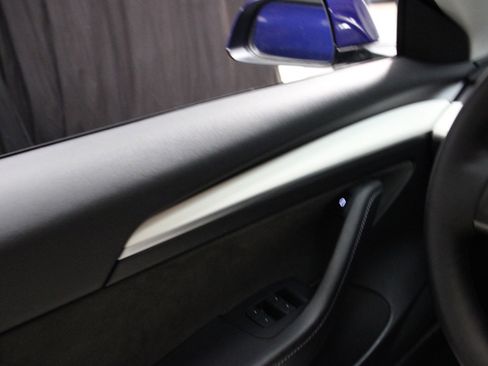 Used 2022 Tesla Model 3 Performance image 43