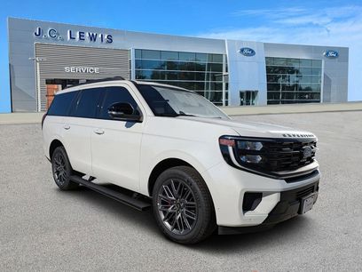 New 2025 Ford Expedition Platinum w/ Stealth Performance Package
