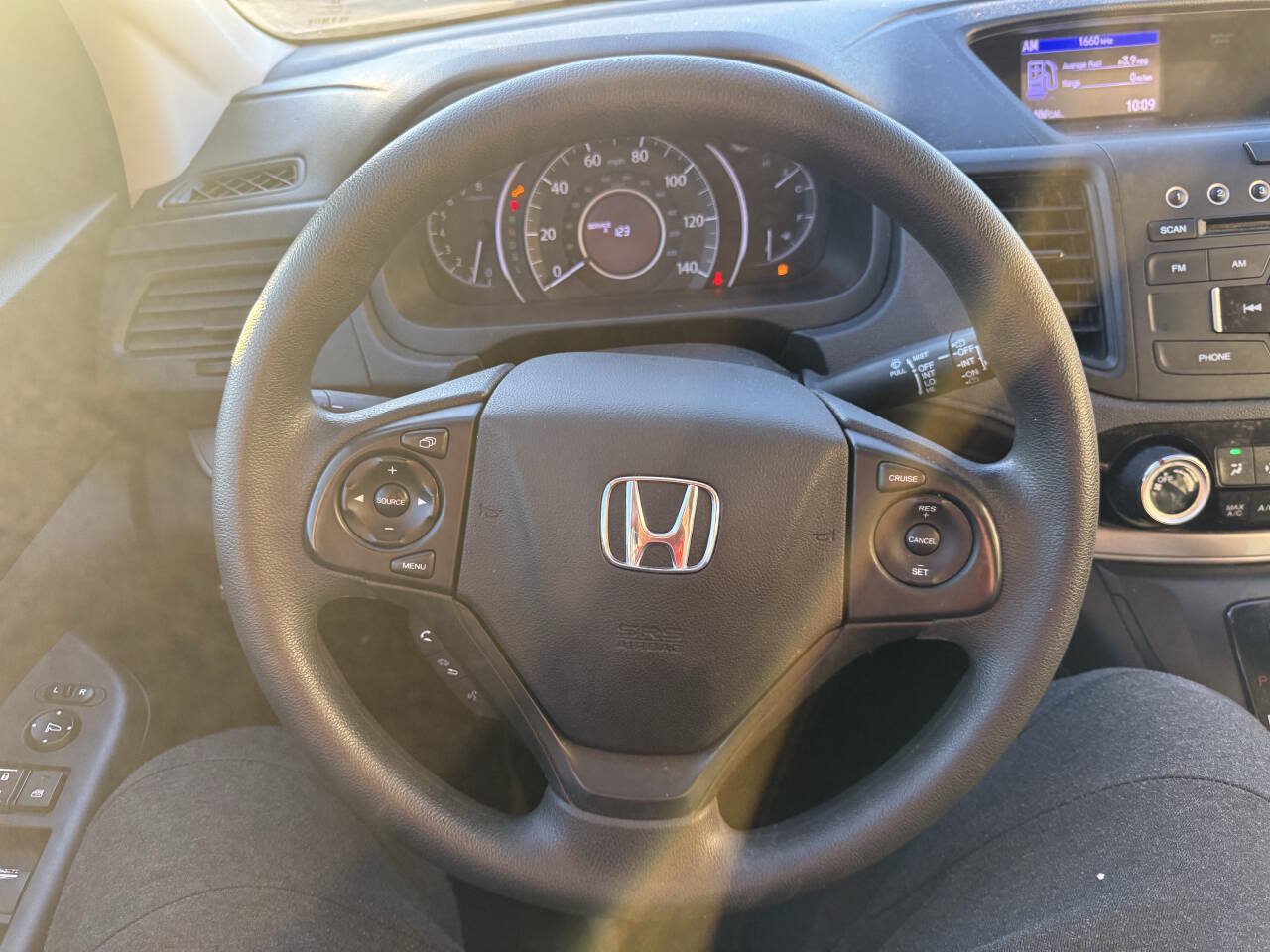 Used 2015 Honda CR-V LX image 24