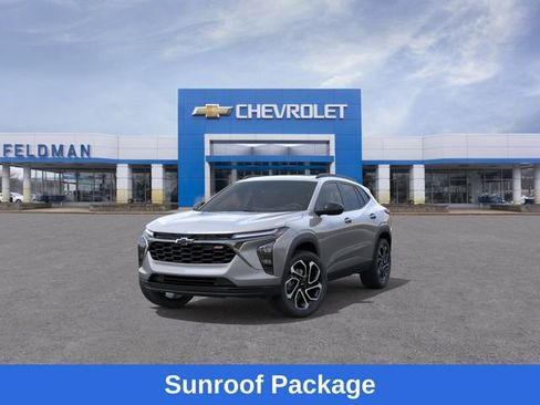 New 2026 Chevrolet Trax RS w/ Sunroof Package FWD image 9
