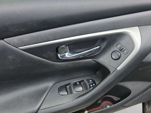 Used 2018 Nissan Altima 2.5 S w/ S Convenience Package FWD image 13