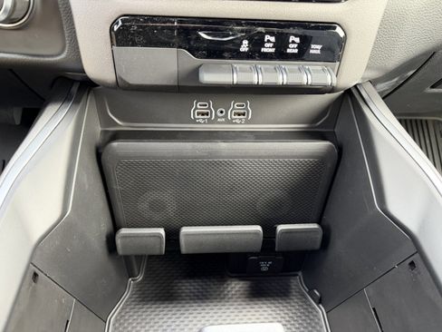 New 2026 RAM 1500 Big Horn image 26