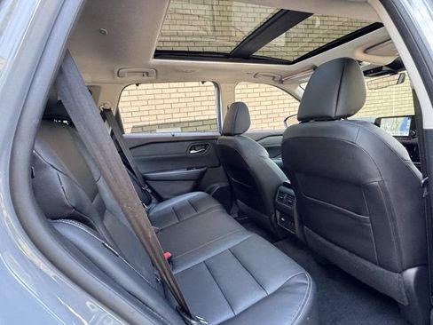 Used 2022 Nissan Rogue SL w/ SL Premium Package AWD/4WD image 24