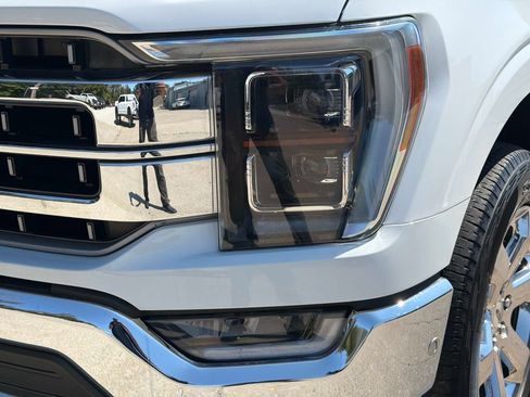 Used 2021 Ford F150 Lariat w/ Equipment Group 502A High AWD/4WD image 11