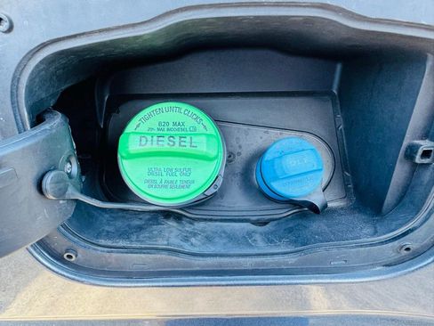 Used 2020 Ford F250 XL w/ STX Appearance Package image 19