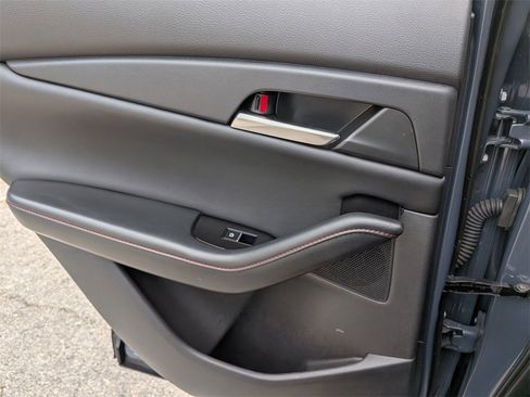 Used 2025 MAZDA CX-30 AWD 2.5 S w/ Preferred Package image 28