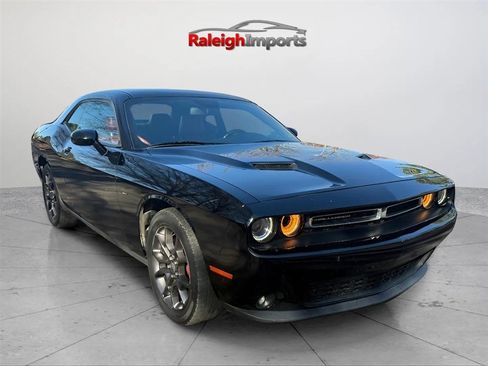 Used 2018 Dodge Challenger GT w/ Driver Convenience Group AWD/4WD image 5
