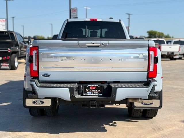 Used 2024 Ford F450 Limited AWD/4WD image 7