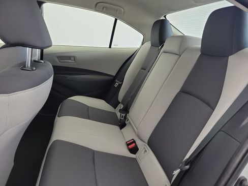 Used 2025 Toyota Corolla LE FWD image 13