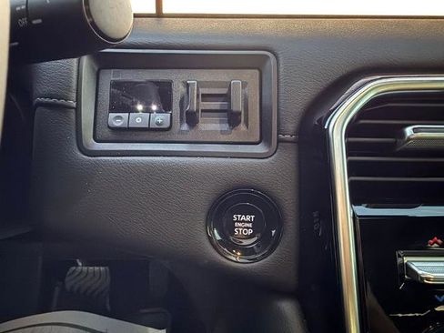 Certified 2025 Nissan Armada Platinum Reserve AWD/4WD image 29