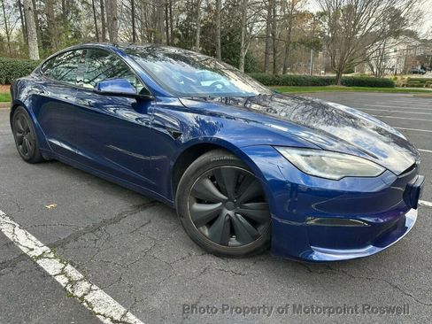 Used 2023 Tesla Model S AWD image 3