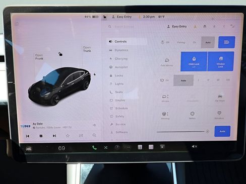 Used 2019 Tesla Model 3 Standard Range Plus RWD image 23
