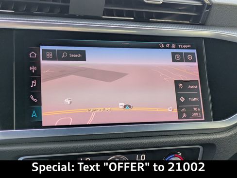 Used 2020 Audi Q3 2.0T Premium Plus w/ Premium Plus Package image 24