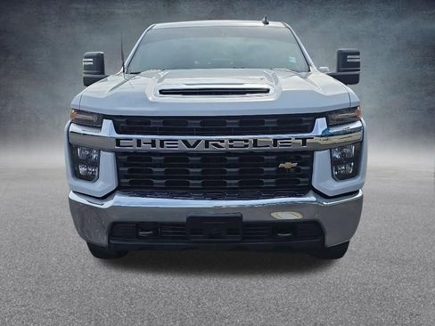 Used 2022 Chevrolet Silverado 2500 LT AWD/4WD image 10