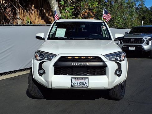 Certified 2021 Toyota 4Runner SR5 image 2