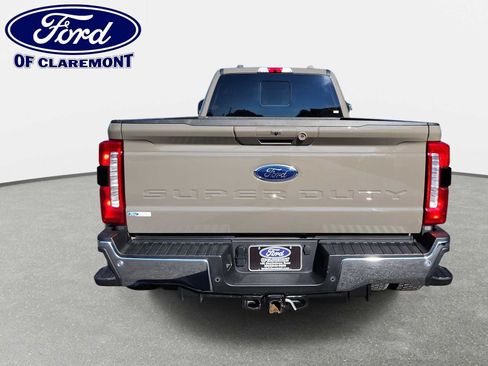Used 2026 Ford F450 XLT w/ XLT Premium Package AWD/4WD image 17