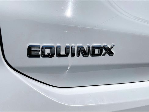 Used 2021 Chevrolet Equinox LT FWD image 30