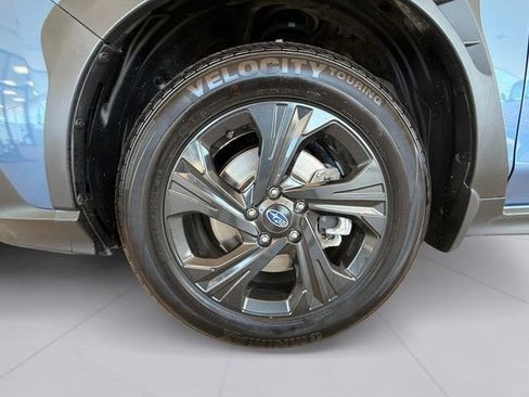 Used 2024 Subaru Crosstrek 2.0i AWD/4WD image 9
