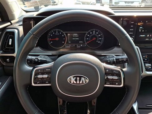 Used 2021 Kia Sorento EX w/ EX AWD X-Line Package image 23