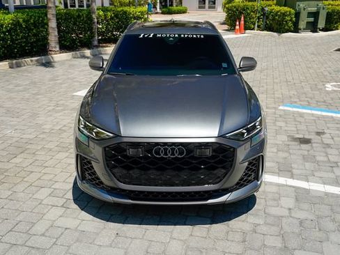 Used 2025 Audi RS Q8 performance AWD/4WD image 4