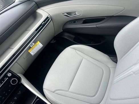 New 2026 Hyundai Tucson SEL AWD/4WD image 18