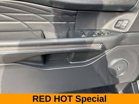 Used 2023 Ford Expedition Max Platinum AWD/4WD image 13