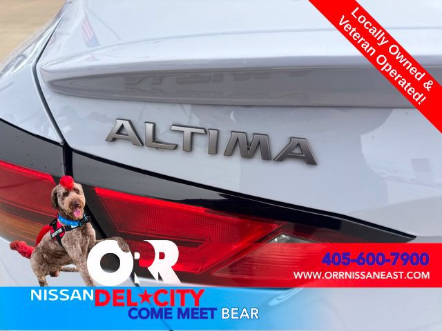 Used 2023 Nissan Altima 2.5 SR w/ SR Premium Package FWD image 5