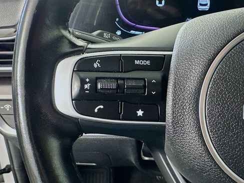 Certified 2023 Kia Sportage EX image 9