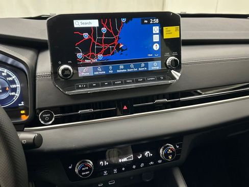 New 2026 Nissan Rogue SL image 13