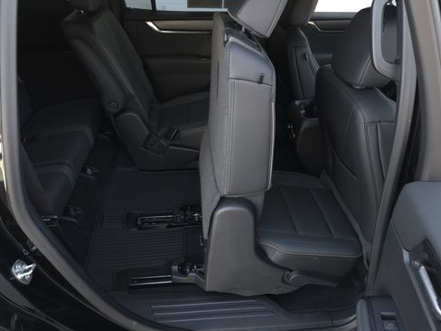 Used 2024 GMC Acadia AT4 w/ LPO, Floor Liner Package image 37