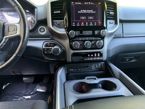 Used 2019 RAM 1500 Big Horn AWD/4WD image 11