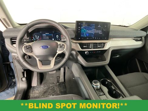 New 2026 Ford Explorer Active image 7