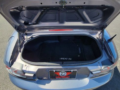 Used 2006 MAZDA MX-5 Miata Touring RWD image 27