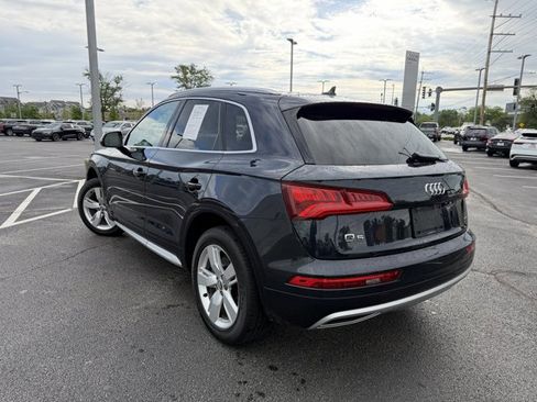 Used 2019 Audi Q5 2.0T Premium Plus w/ Premium Plus Package AWD/4WD image 3