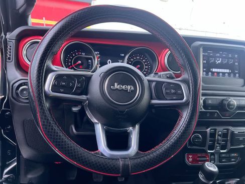 Used 2021 Jeep Wrangler Unlimited Rubicon image 14