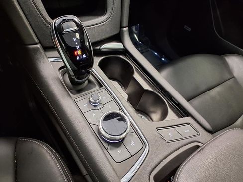 Certified 2022 Cadillac XT6 Premium Luxury w/ Technology Package image 25