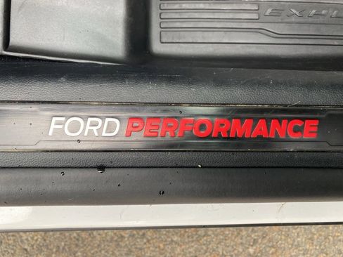 Used 2022 Ford Explorer ST w/ Equipment Group 401A AWD/4WD image 12