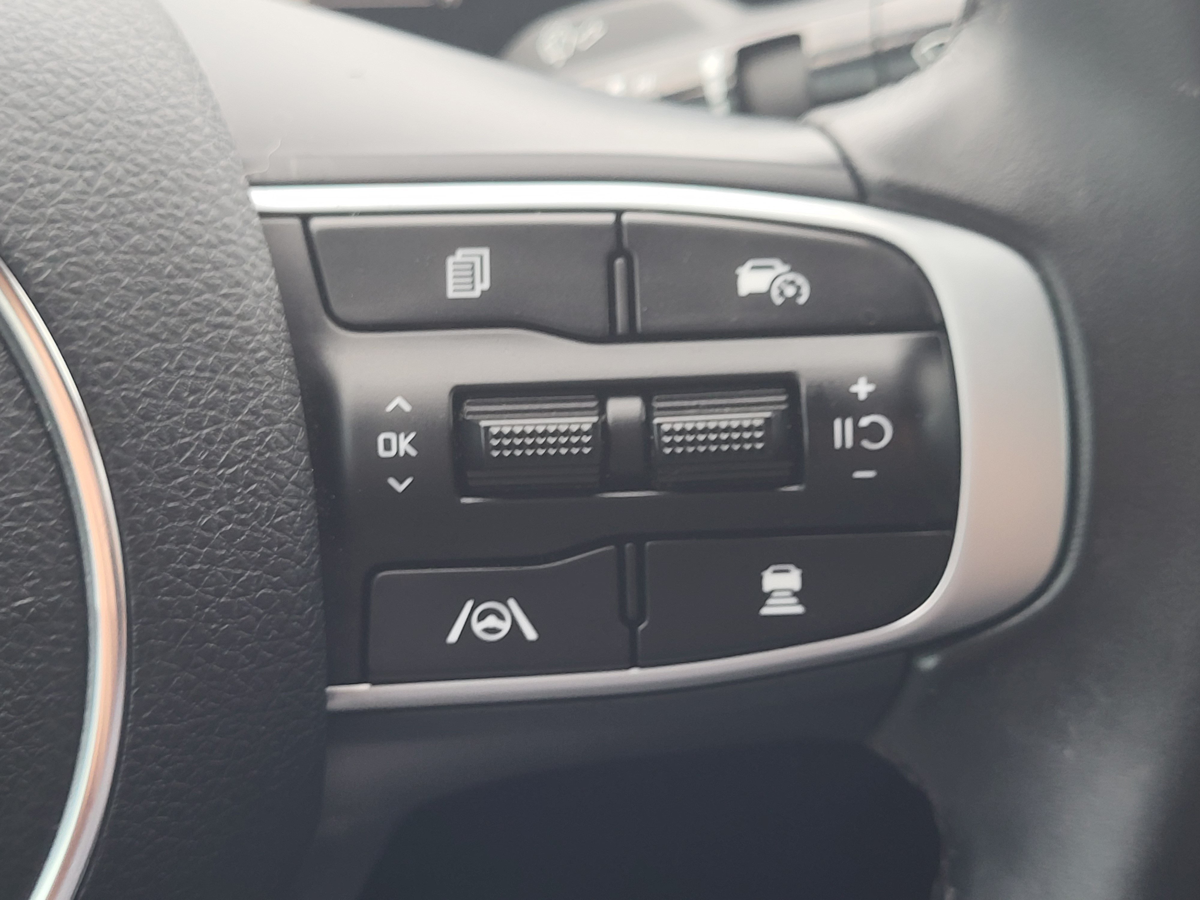 Used 2025 Kia K5 GT-Line FWD image 27