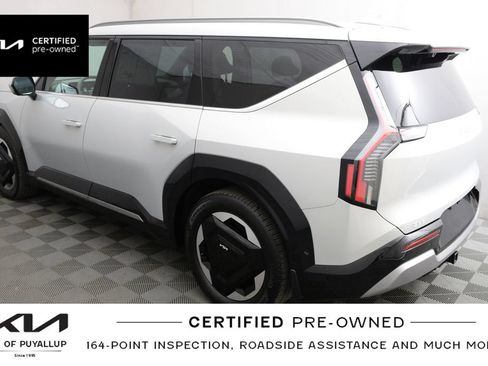 Certified 2024 Kia EV9 Land w/ Towing Package AWD/4WD image 8