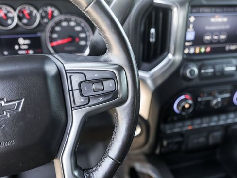 Used 2020 Chevrolet Silverado 1500 LT Trail Boss image 13