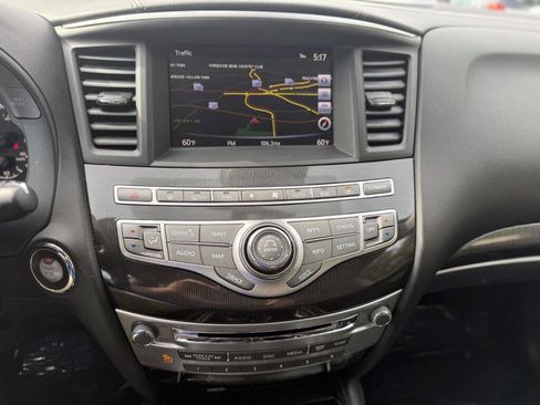 Used 2019 INFINITI QX60 Luxe w/ Essential Package FWD image 16
