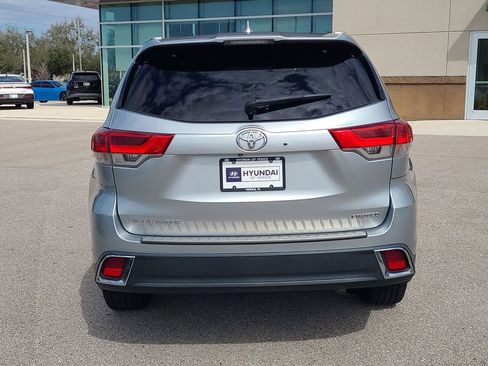 Used 2018 Toyota Highlander Limited image 7