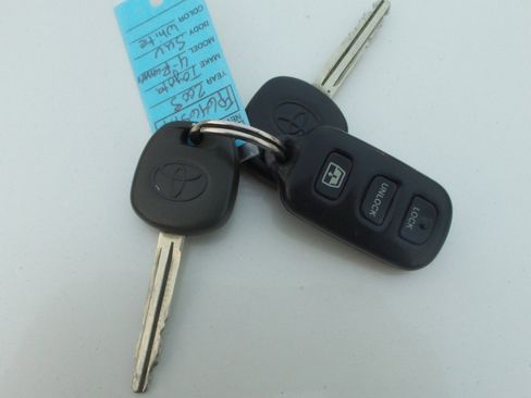 Used 2005 Toyota 4Runner SR5 image 24