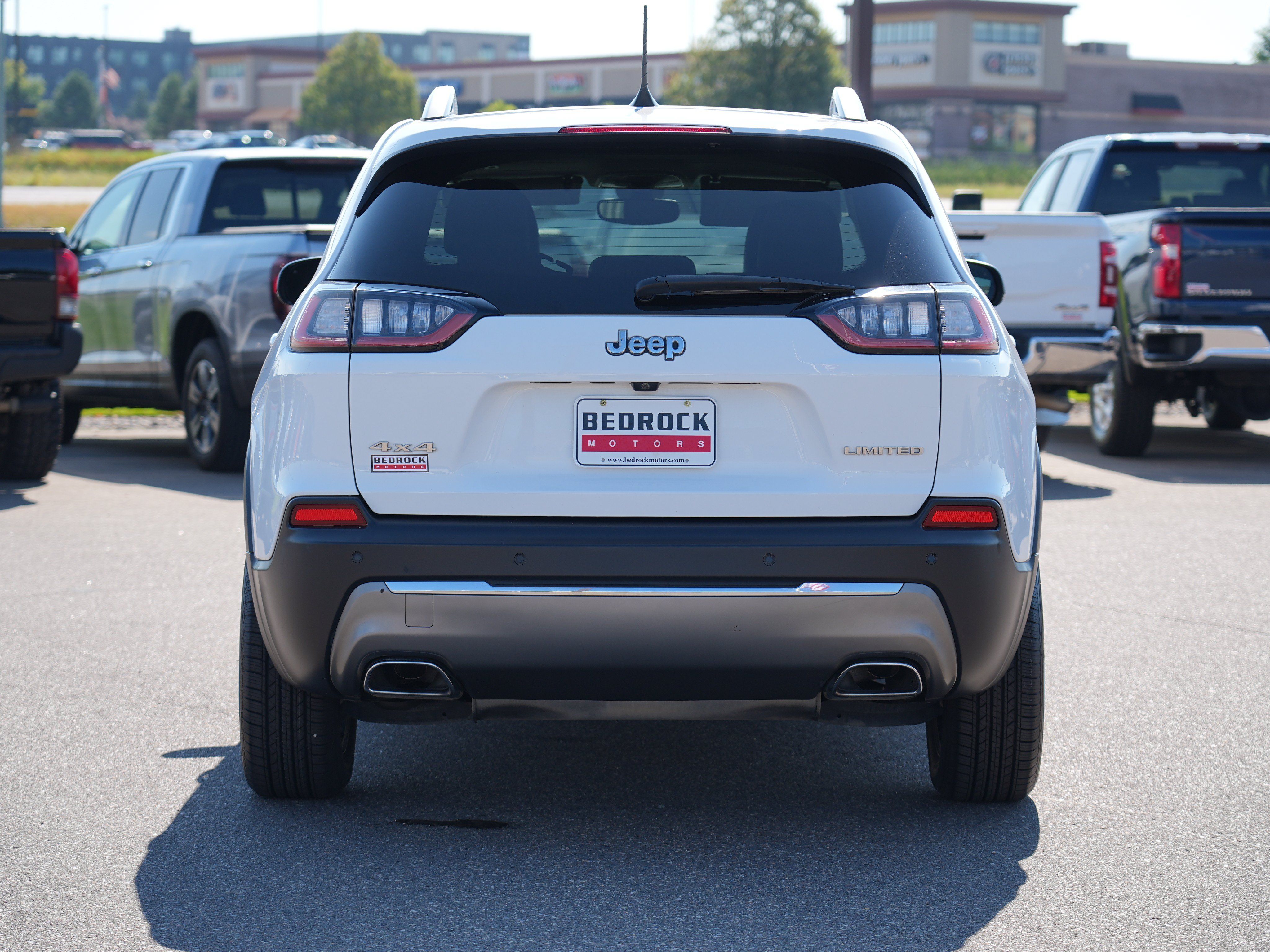 Used 2019 Jeep Cherokee Limited AWD/4WD image 4