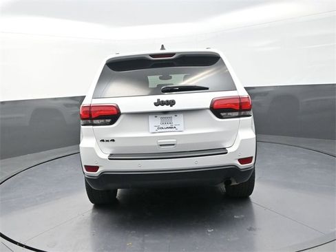 Used 2021 Jeep Grand Cherokee Freedom Edition image 6