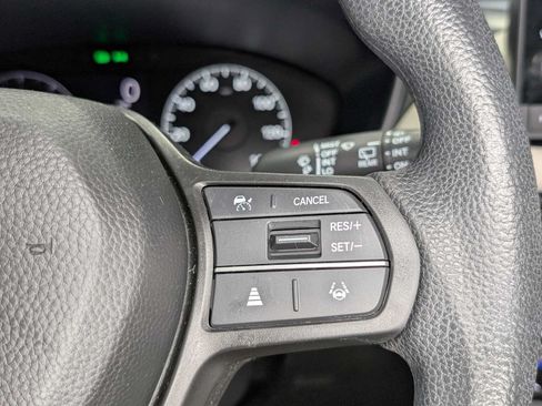 Certified 2023 Honda HR-V LX image 34