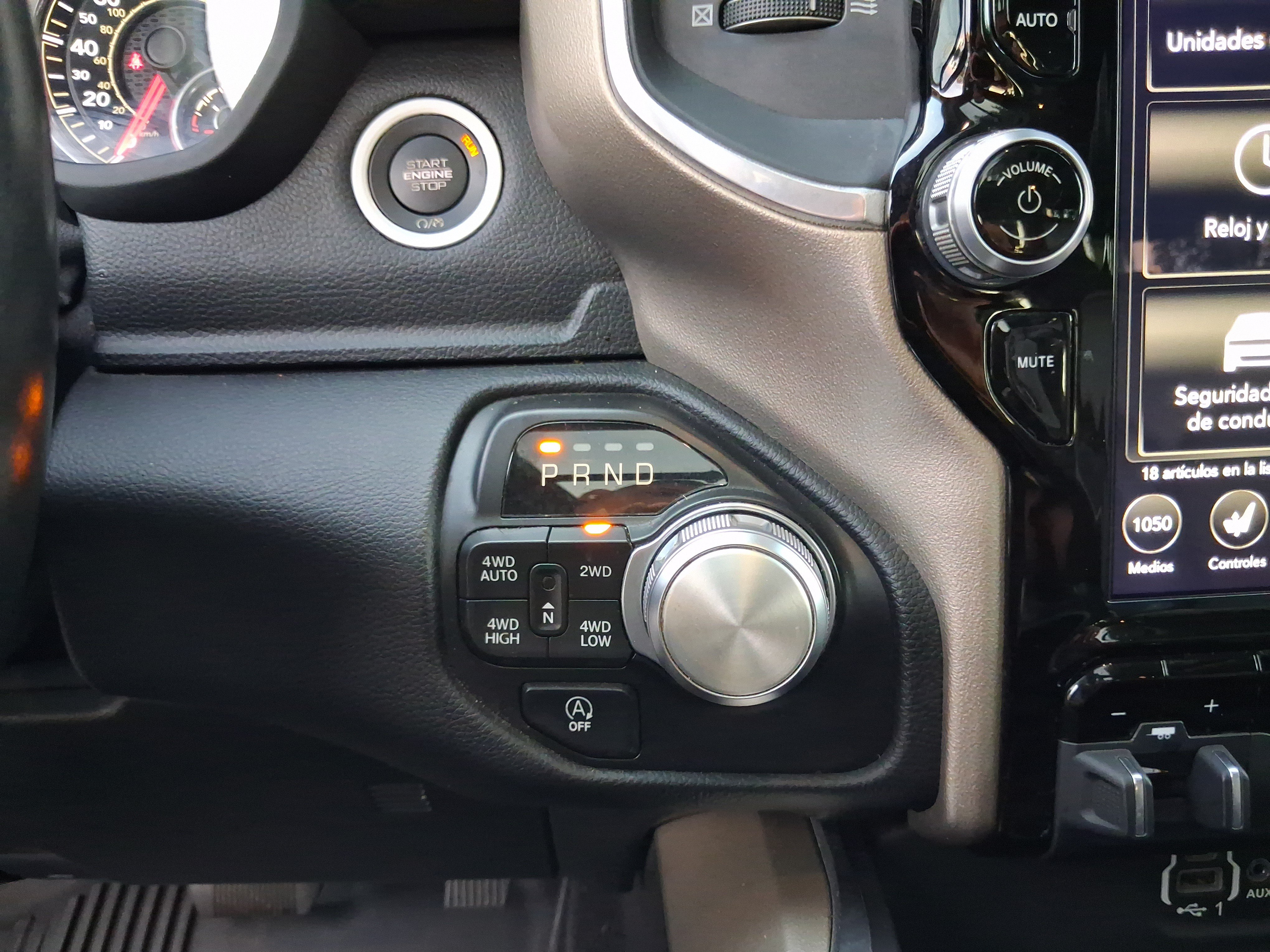 Used 2021 RAM 1500 Laramie AWD/4WD image 20