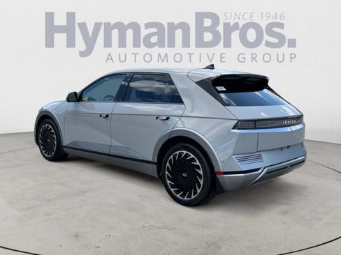 Used 2023 Hyundai Ioniq 5 Limited AWD/4WD image 5