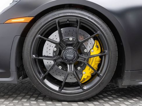 Used 2023 Porsche 911 GT3 RWD image 8