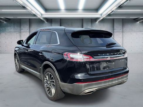 Used 2020 Lincoln Nautilus Reserve AWD/4WD image 4